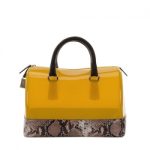 Catalogo bauletti Furla primavera estate look 4