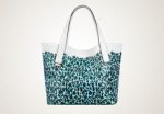 Catalogo-borse-shopper-Coccinelle-primavera-estate-look-12