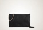 Catalogo-pochette-Coccinelle-primavera-estate-clutches-look-10