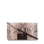 Catalogo-pochette-Furla-primavera-estate-look-5