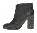 Ankle boots Fornarina autunno inverno donna look 1