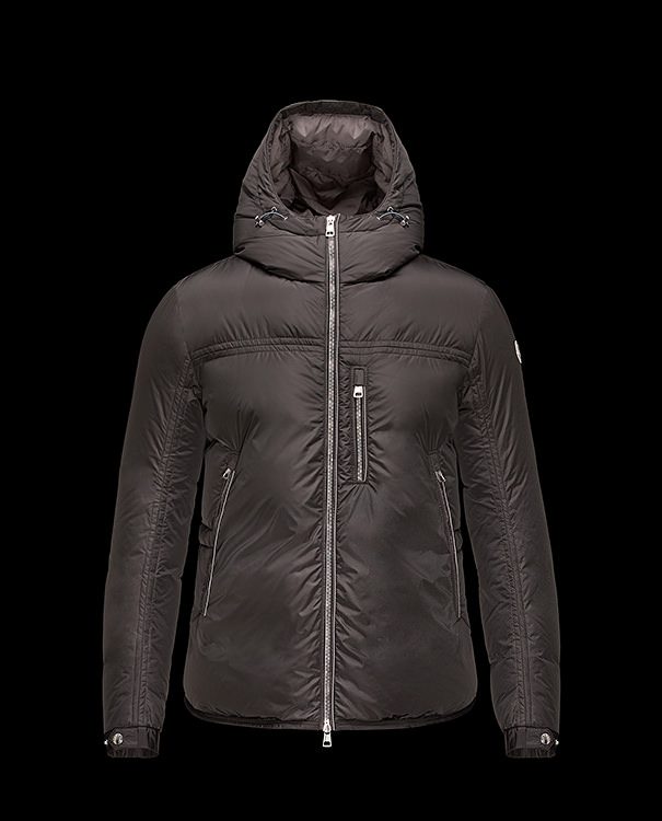 Piumini Moncler autunno inverno moda uomo 12 Piumini Moncler autunno inverno moda uomo 12