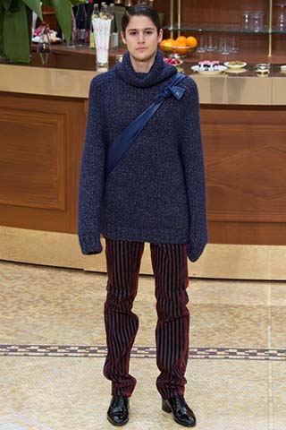 Chanel-autunno-inverno-2015-2016-donna-63