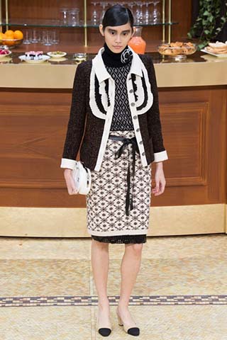 Chanel-autunno-inverno-2015-2016-donna-67