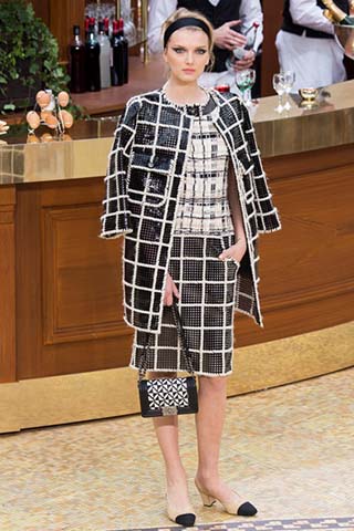 Chanel-autunno-inverno-2015-2016-donna-68