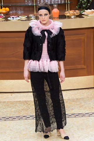 Chanel-autunno-inverno-2015-2016-donna-85