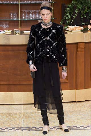 Chanel-autunno-inverno-2015-2016-donna-86