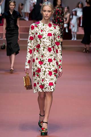 Dolce-Gabbana-autunno-inverno-2015-2016-donna-60