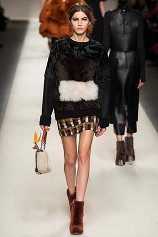 Fendi-autunno-inverno-2015-2016-donna-23