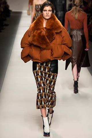 Fendi-autunno-inverno-2015-2016-donna-24