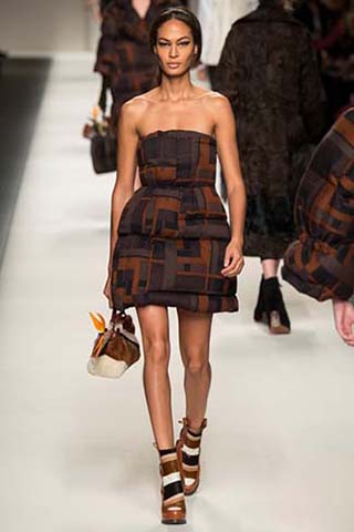 Fendi-autunno-inverno-2015-2016-donna-44