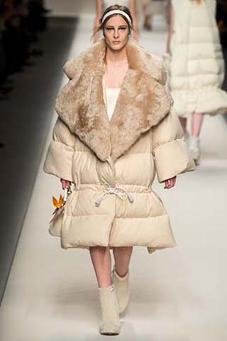 Fendi-autunno-inverno-2015-2016-donna-52