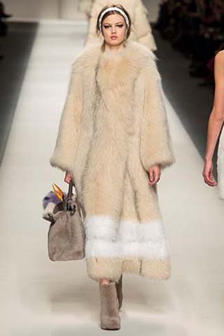 Fendi-autunno-inverno-2015-2016-donna-54