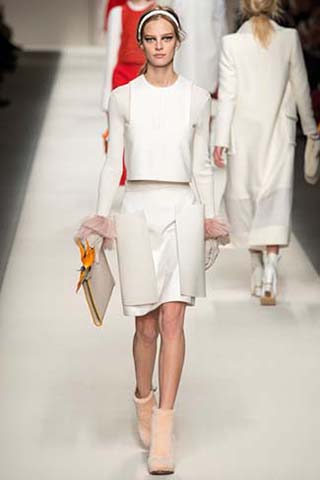 Fendi-autunno-inverno-2015-2016-donna-9