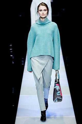 Giorgio-Armani-autunno-inverno-2015-2016-donna-30