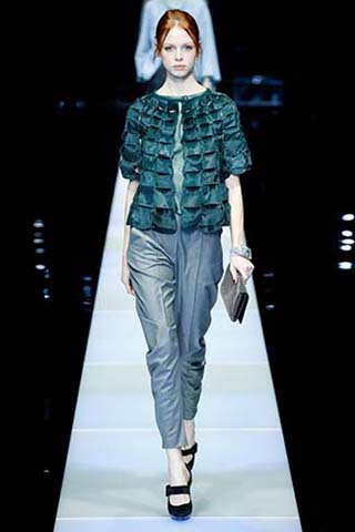 Giorgio-Armani-autunno-inverno-2015-2016-donna-40