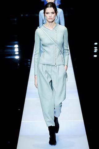 Giorgio-Armani-autunno-inverno-2015-2016-donna-42