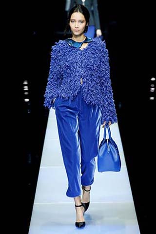 Giorgio-Armani-autunno-inverno-2015-2016-donna-44