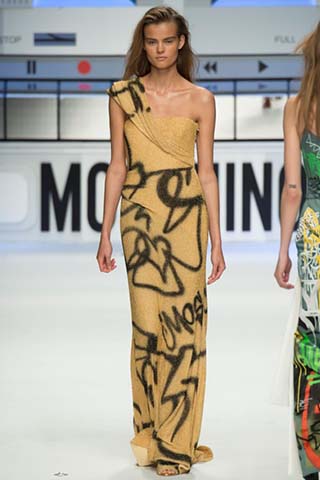 Moschino-autunno-inverno-2015-2016-donna-62