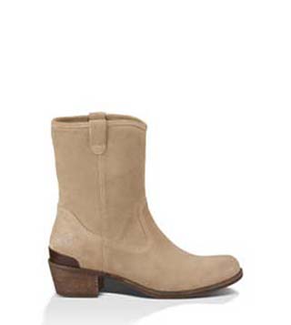 Scarpe-Ugg-autunno-inverno-2015-2016-donna-stivali-135