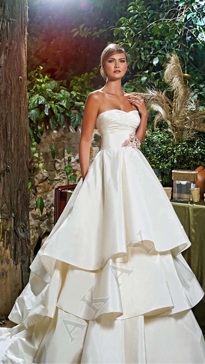 Abiti-sposa-Akay-primavera-estate-2016-look-11