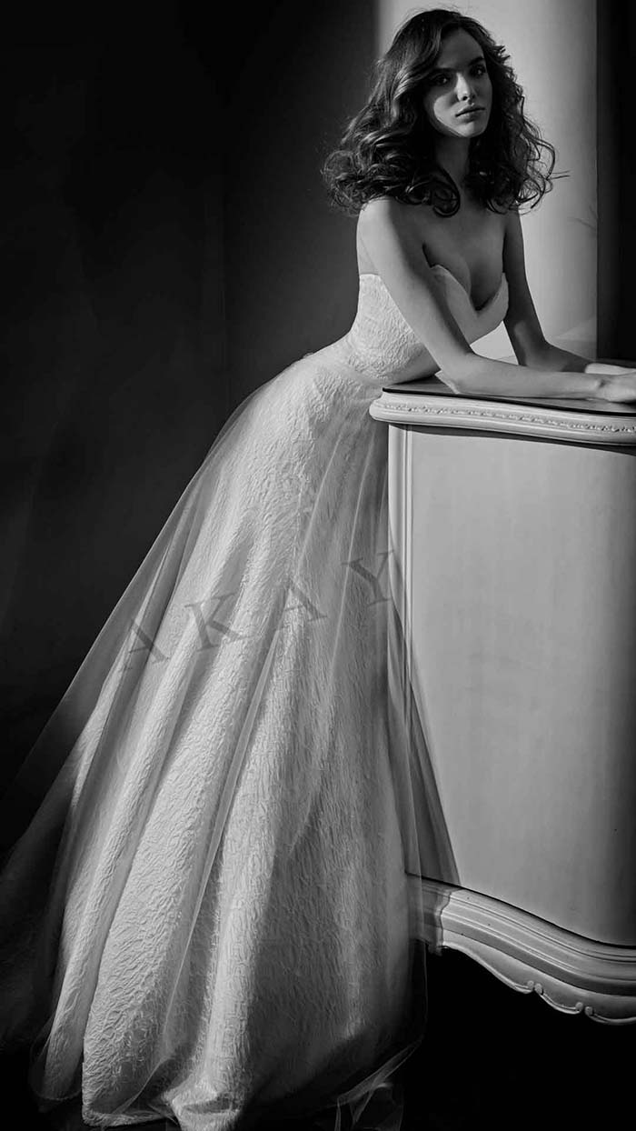 Abiti-sposa-Akay-primavera-estate-2016-look-34