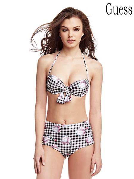 Moda-mare-Guess-primavera-estate-2016-bikini-38