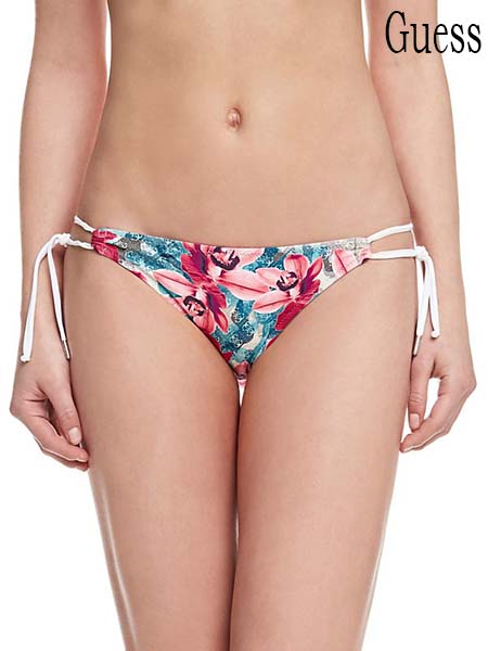 Moda-mare-Guess-primavera-estate-2016-bikini-56