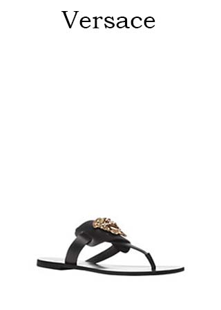 Scarpe-Versace-primavera-estate-2016-donna-look-16