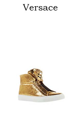 Scarpe-Versace-primavera-estate-2016-donna-look-7