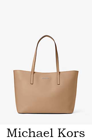Borse-Michael-Kors-primavera-estate-2016-donna-look-40