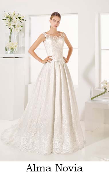 Abiti-sposa-Alma-Novia-primavera-estate-2017-look-15