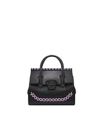Borse-Versace-autunno-inverno-2016-2017-donna-look-35