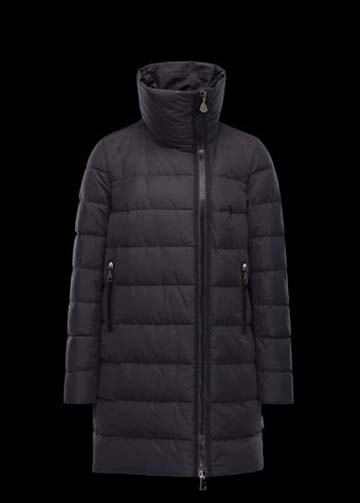 Piumini Moncler Autunno Inverno 2016 2017 Donna 10