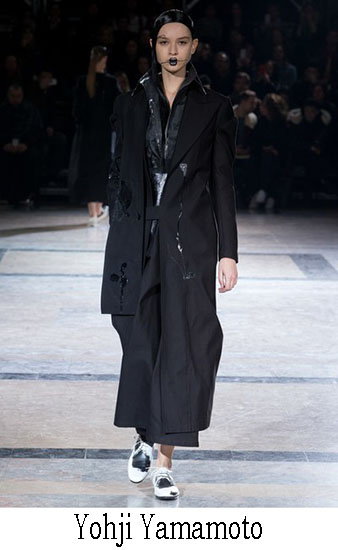 Yohji Yamamoto Autunno Inverno 2016 2017 Donna 32