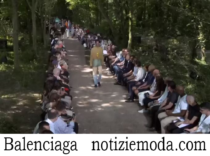 Sfilata Balenciaga Primavera Estate 2018 Uomo