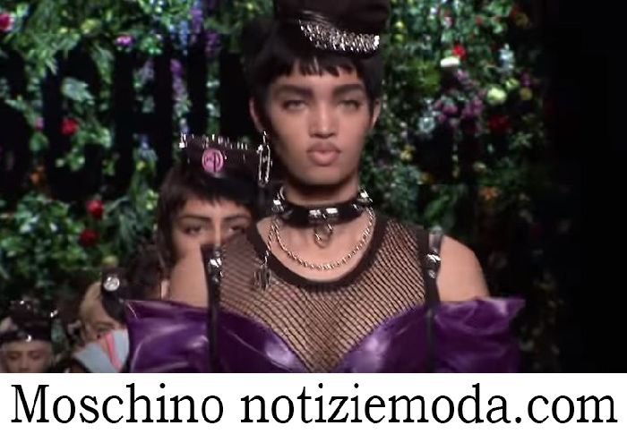 Sfilata Moschino Primavera Estate 2018 Donna