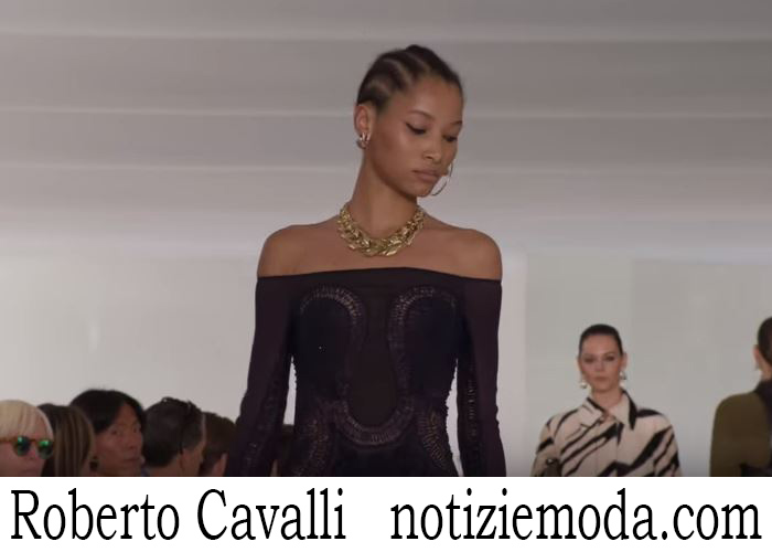 Sfilata Roberto Cavalli Primavera Estate 2018 Donna