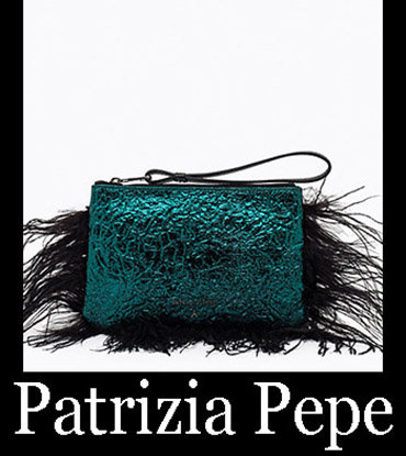 Borse Patrizia Pepe Autunno Inverno 2018 2019 Look 22