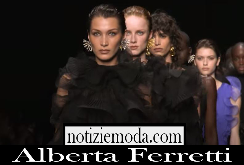 Sfilata Alberta Ferretti donna A I 2020 21 nuovi arrivi