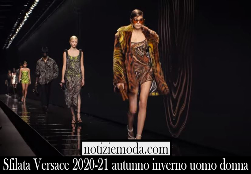 Sfilata Versace 2020 21 autunno inverno uomo donna