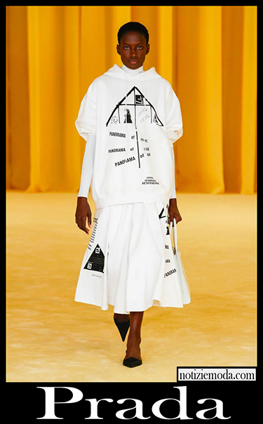 Collezione Prada primavera estate 2021 moda donna 10 Collezione Prada primavera estate 2021 moda donna 10