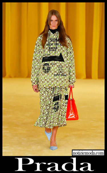 Collezione Prada primavera estate 2021 moda donna 11 Collezione Prada primavera estate 2021 moda donna 11