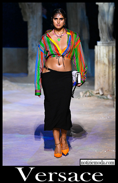 Collezione Versace primavera estate 2021 moda donna 1 Collezione Versace primavera estate 2021 moda donna 1