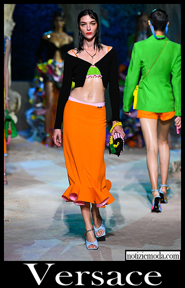 Collezione Versace primavera estate 2021 moda donna 12 Collezione Versace primavera estate 2021 moda donna 12