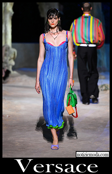 Collezione Versace primavera estate 2021 moda donna 2 Collezione Versace primavera estate 2021 moda donna 2