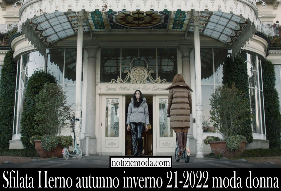 Sfilata Herno autunno inverno 21 2022 moda donna