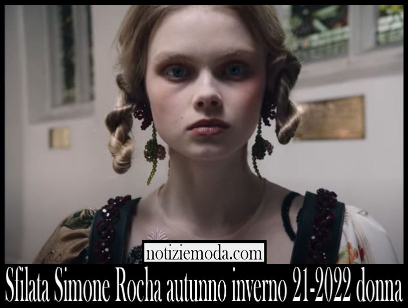Sfilata Simone Rocha autunno inverno 21 2022 donna