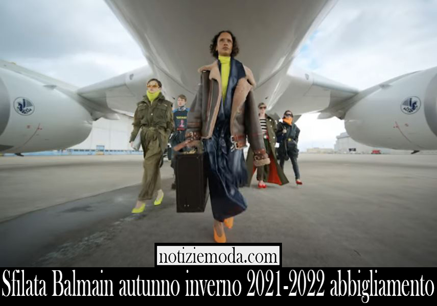 Sfilata Balmain autunno inverno 2021 2022 abbigliamento