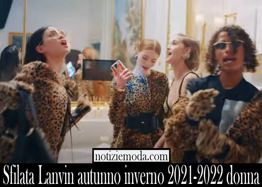 Sfilata Lanvin autunno inverno 2021 2022 donna